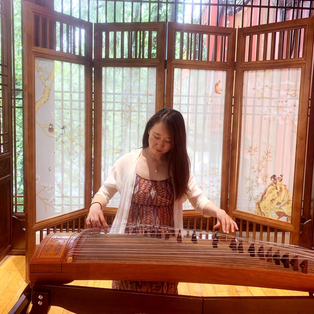 小脸嗷嗷圆