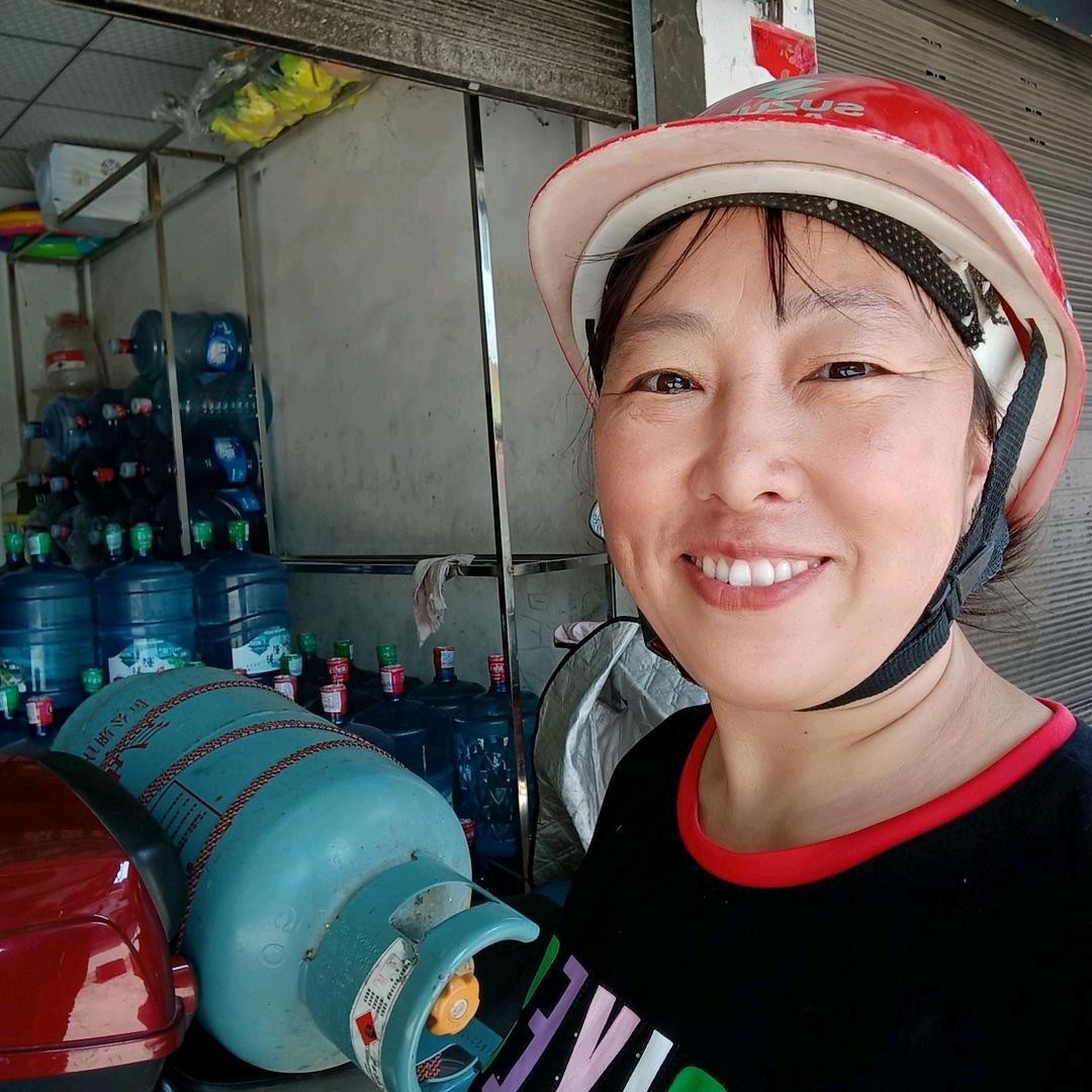 曾燕就是打工妹