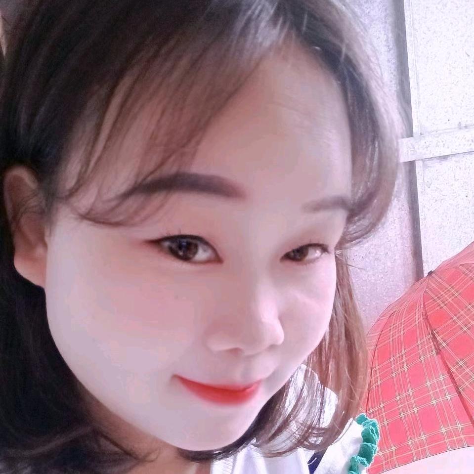 严小燕吖