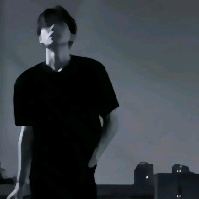 陈宇.