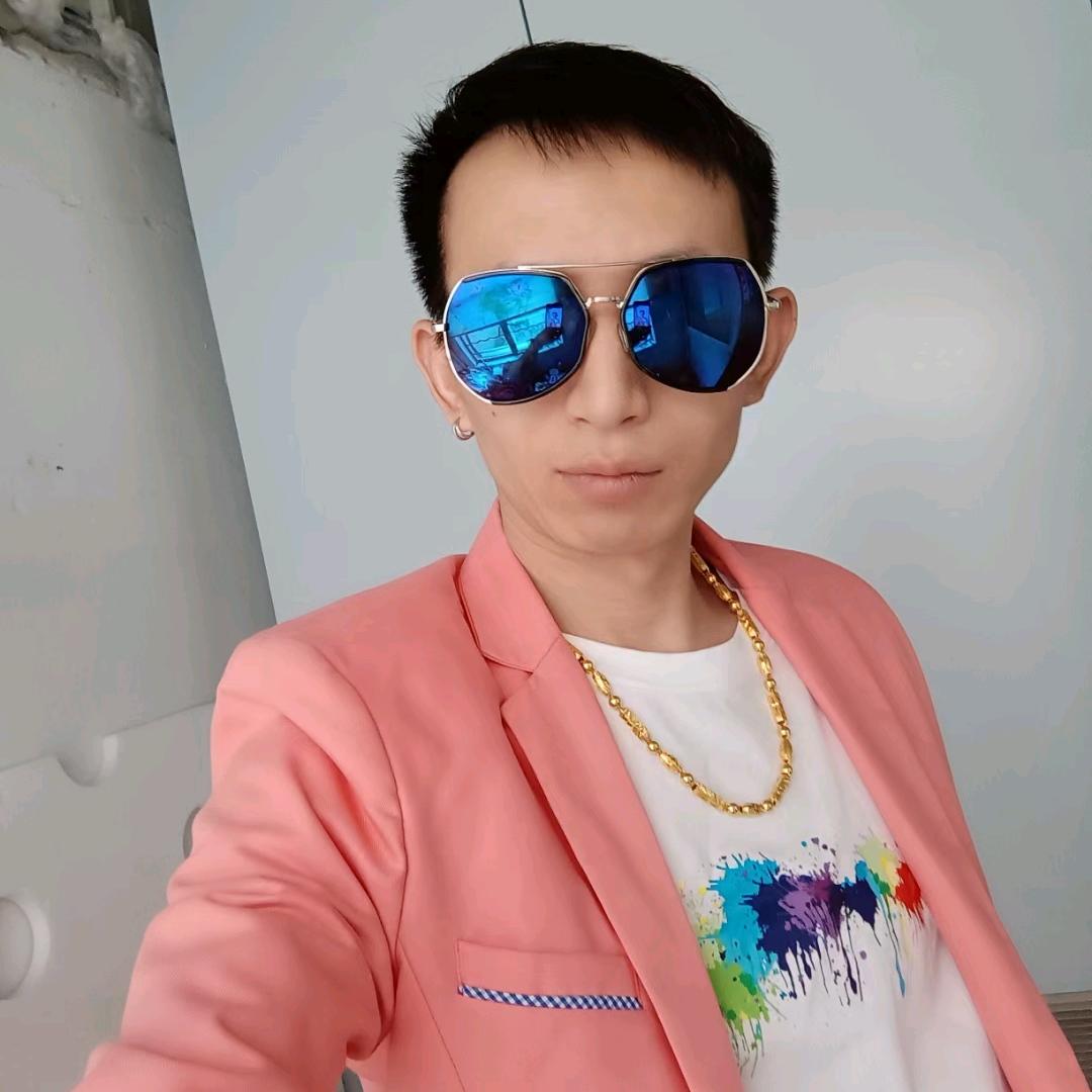 白天酷😎上天