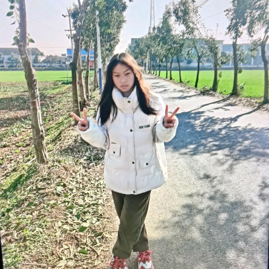 神龙柴秀云