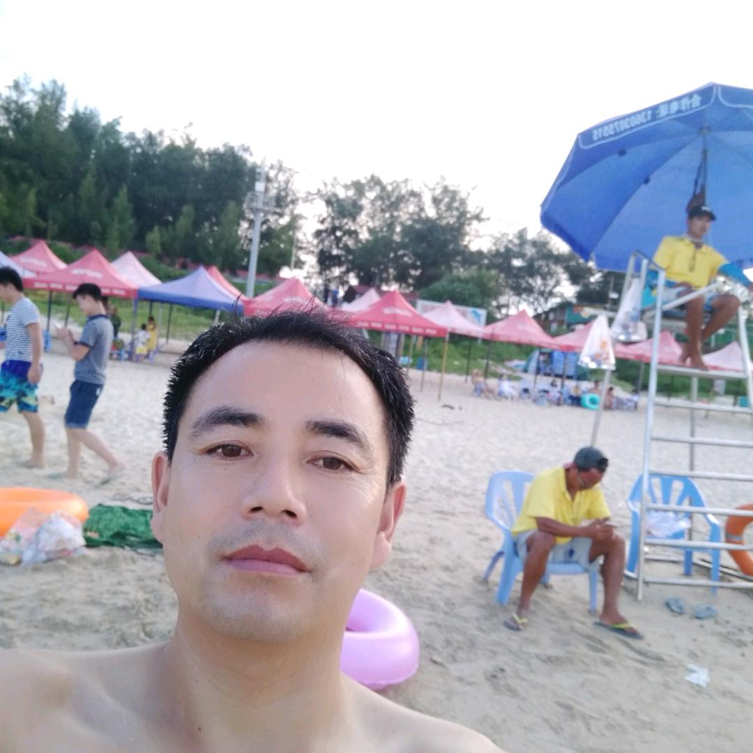 杨华门窗