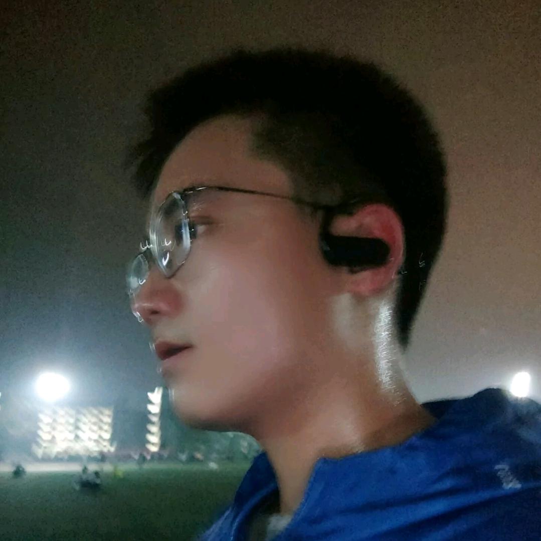 爱吃梨