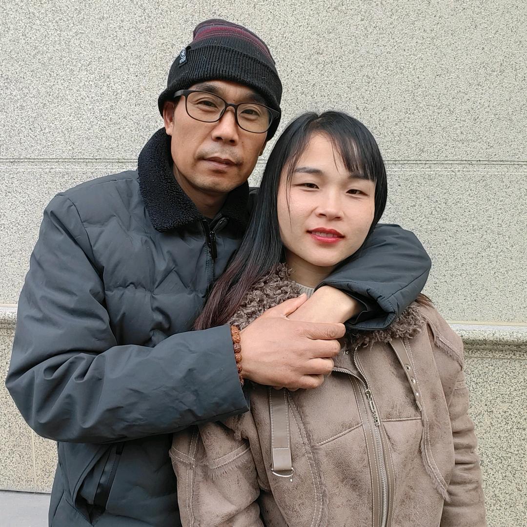 辉辉妈（大老公小媳妇）