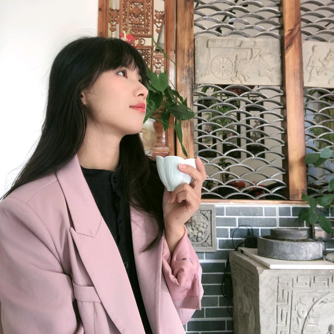 澜澜边境小城农产铺子