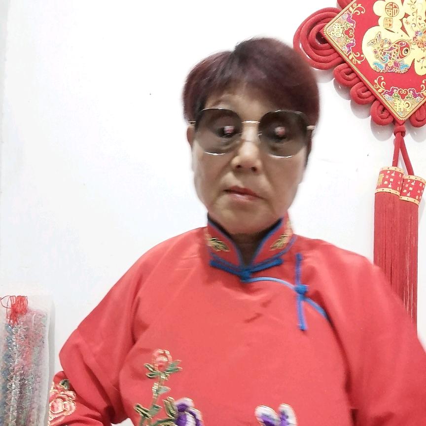 “芮氏歌剧舞团”