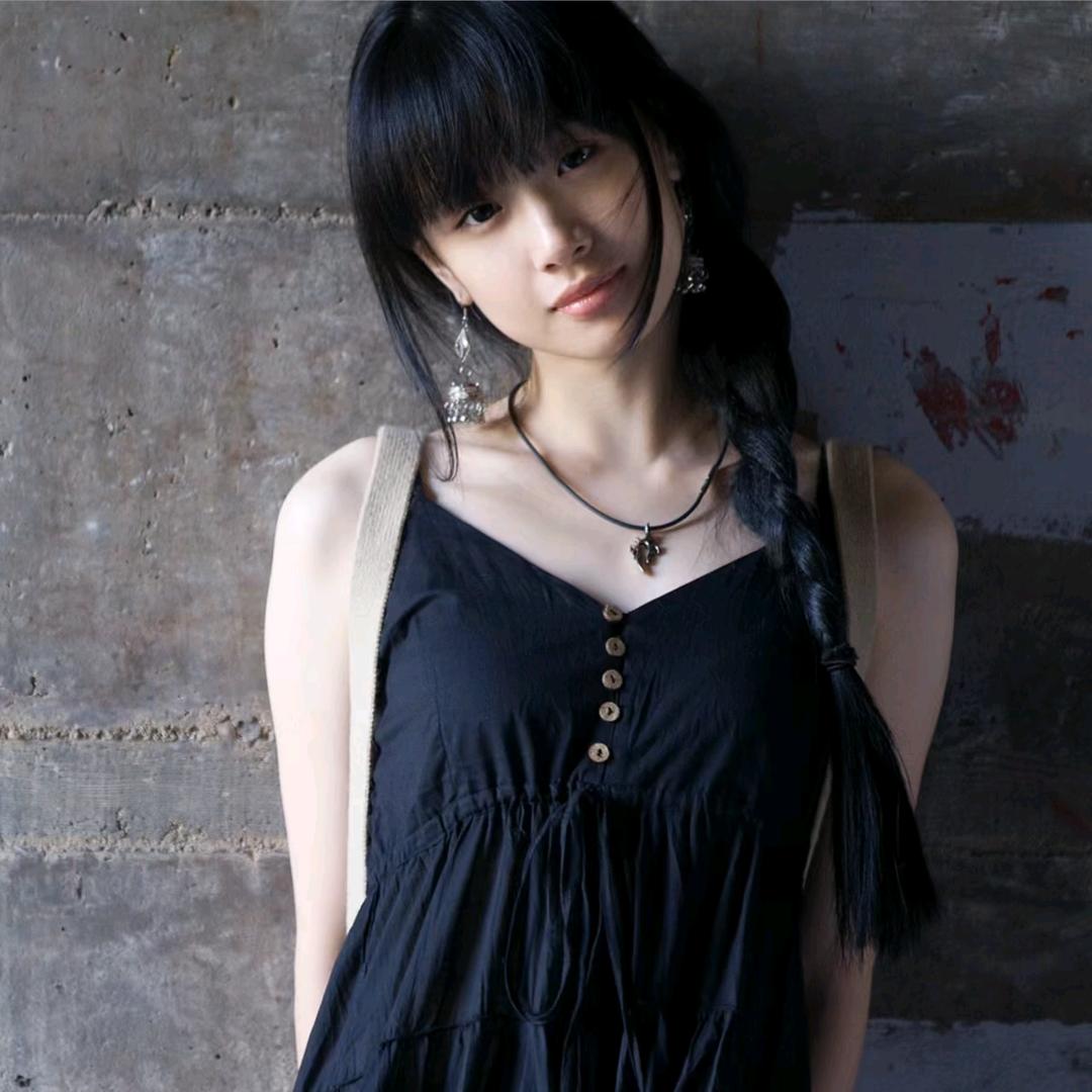 维C吟翘片