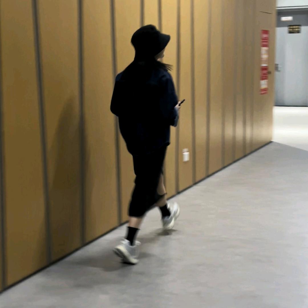 每天少玩手机一小时