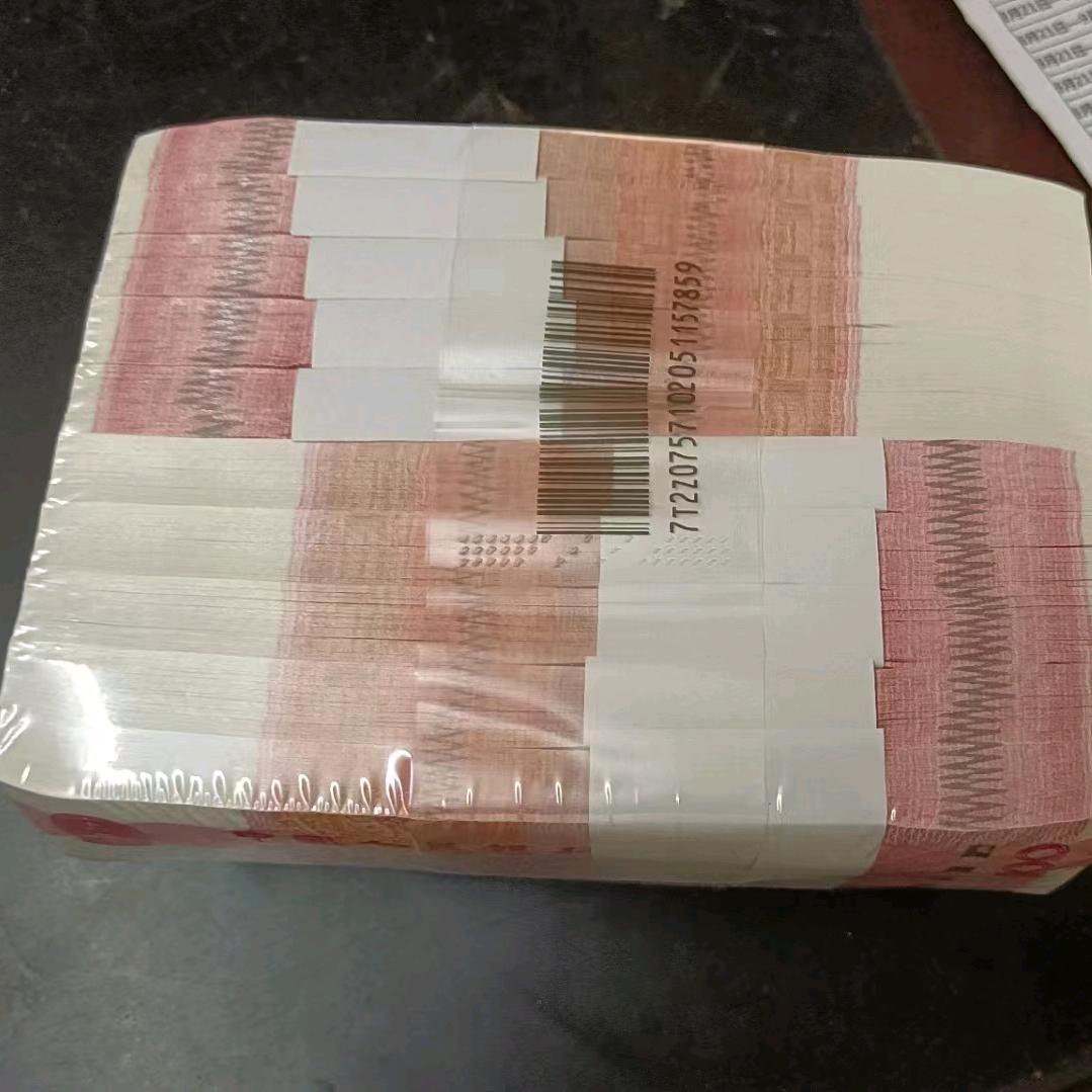 牵着蚂蚁散步
