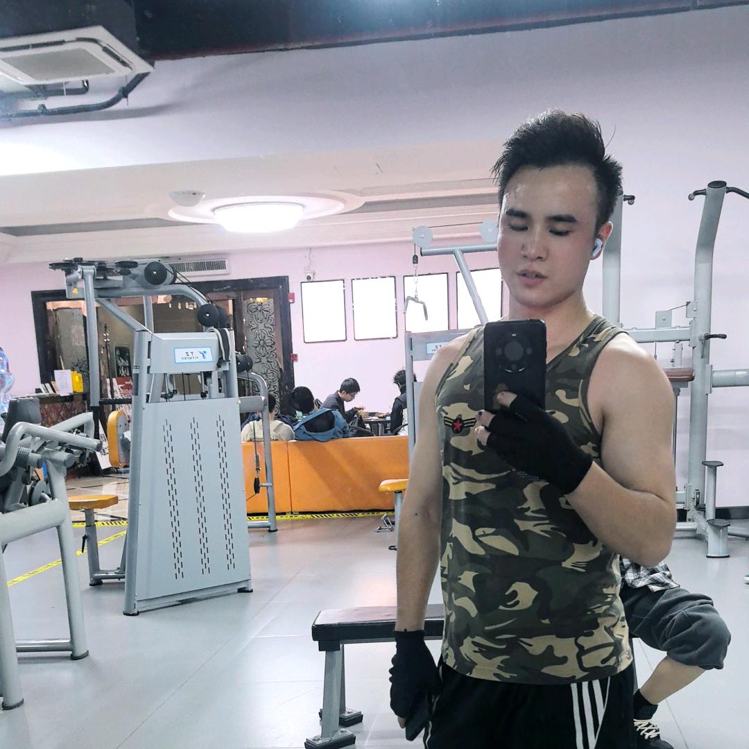 重庆纹身兵哥阿阳