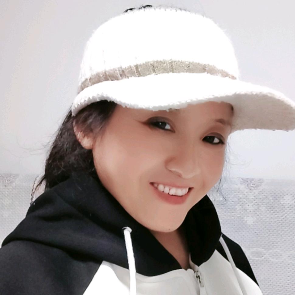 秋秋《晚21点10首播》