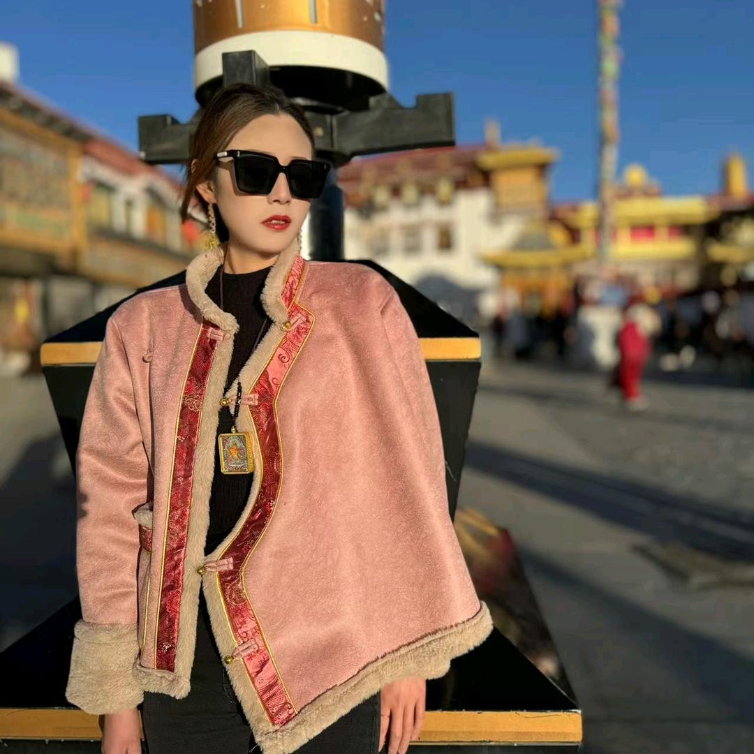 藏媛精品藏装民族服饰