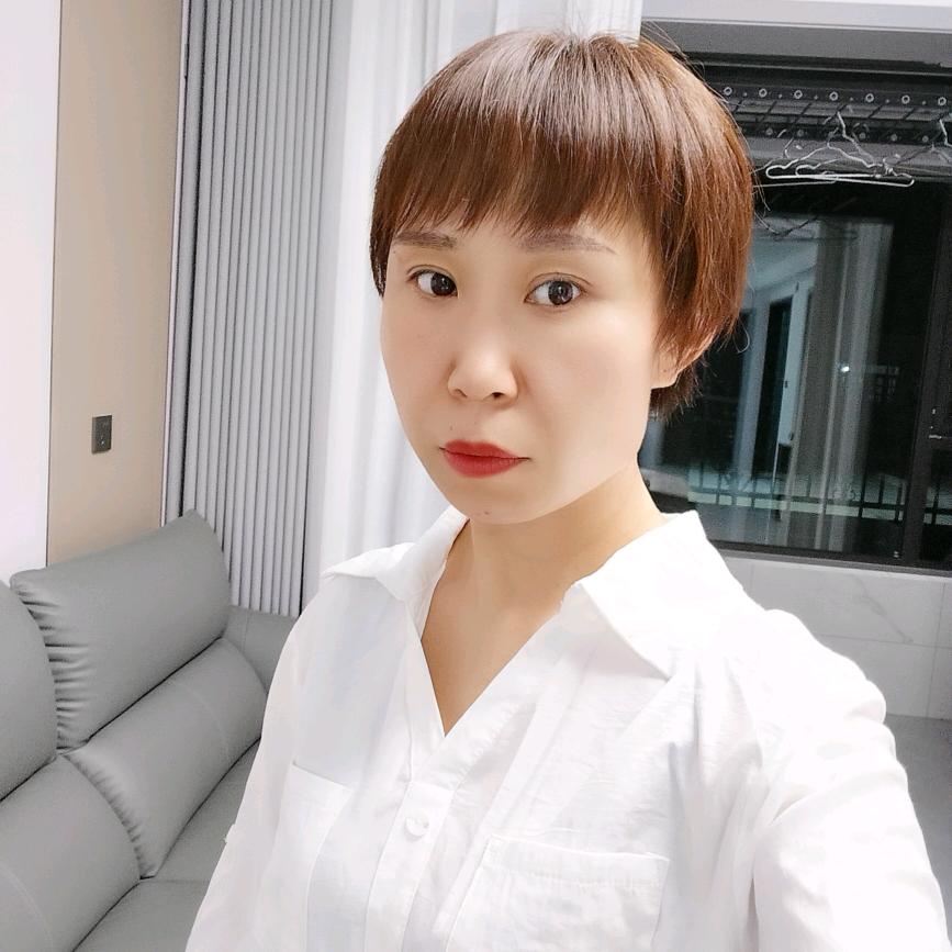 李丽