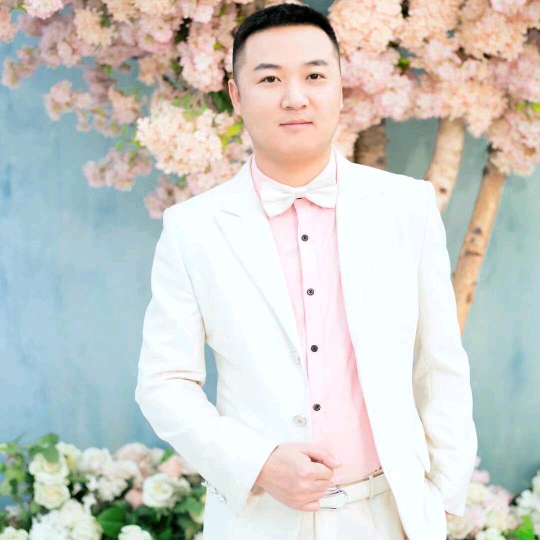 i༗༊ྀൢ李先生ྀൢ༣࿐: