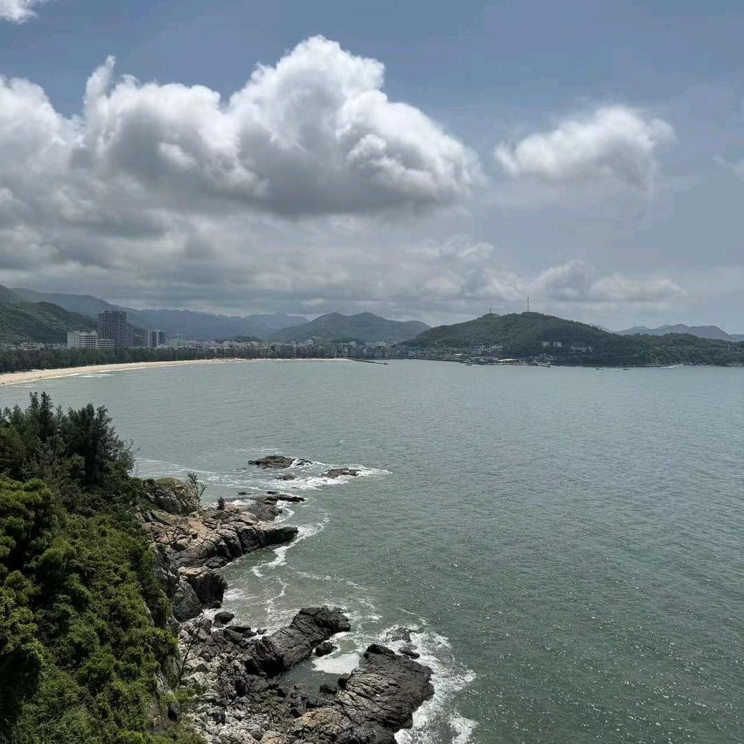 mù字旁的李小姐