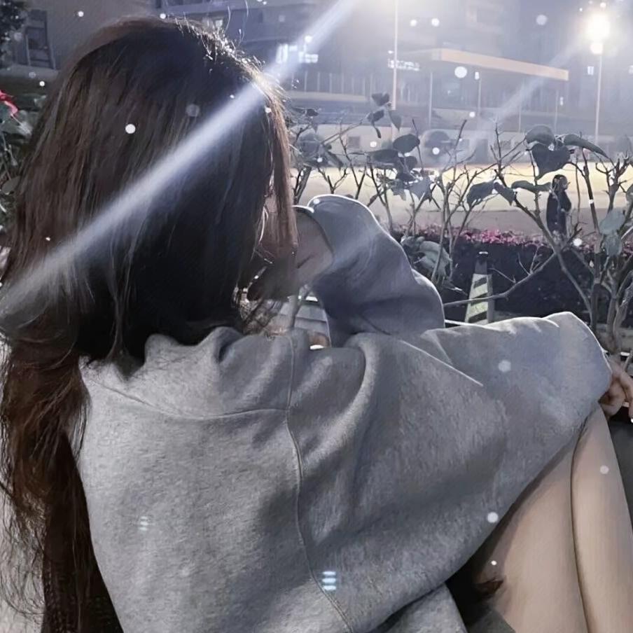 @团子不