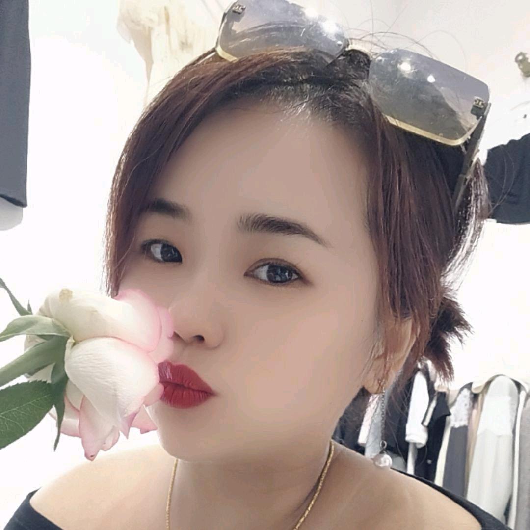 合江欧丽莎时装