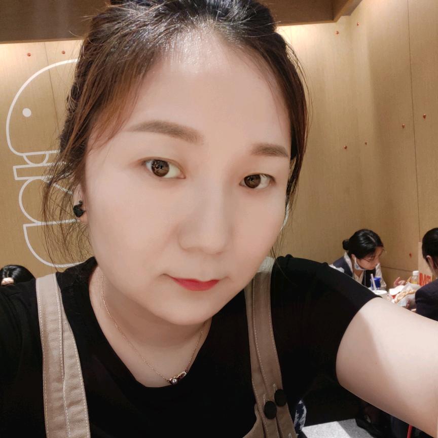 两个孩子的麻麻