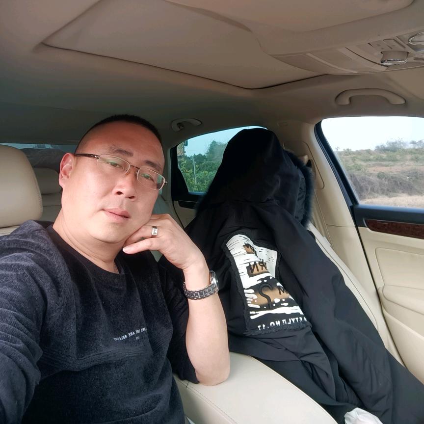 听浪拍岸