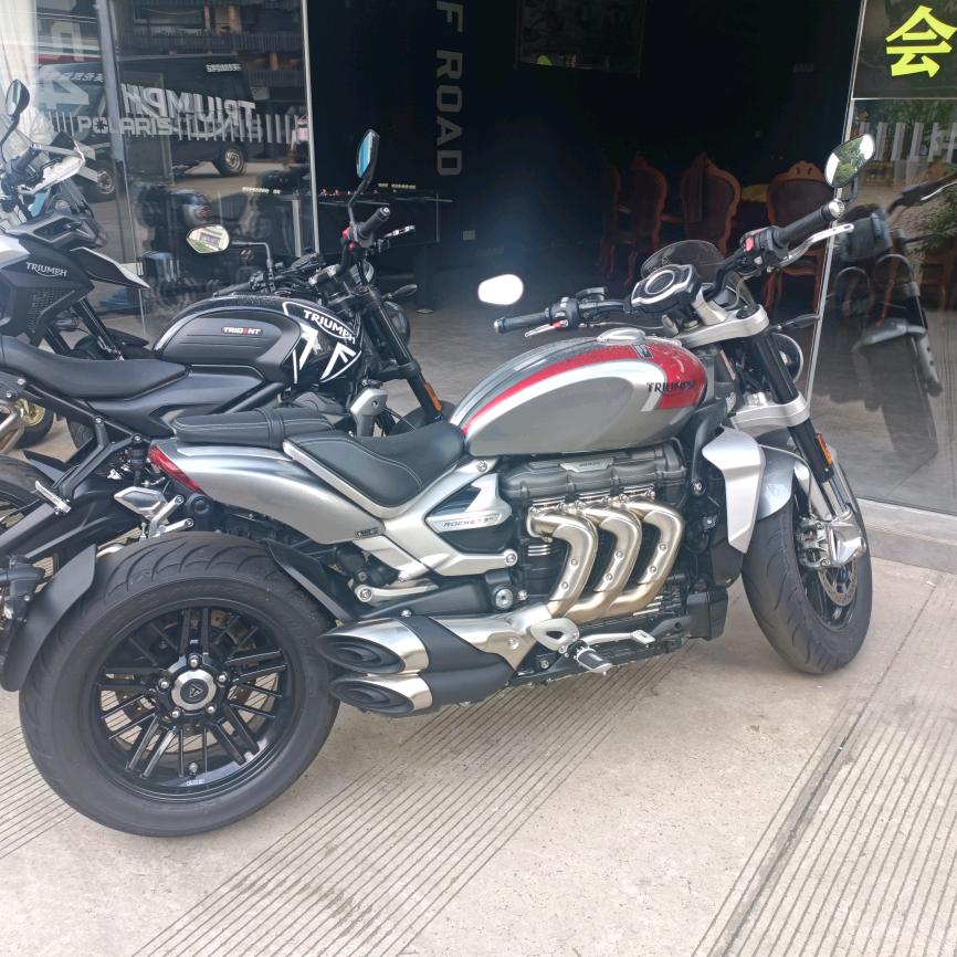 路峰摩托，猫（虎）托车