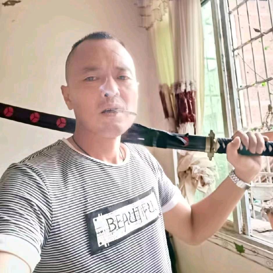 黄，，，五阿哥