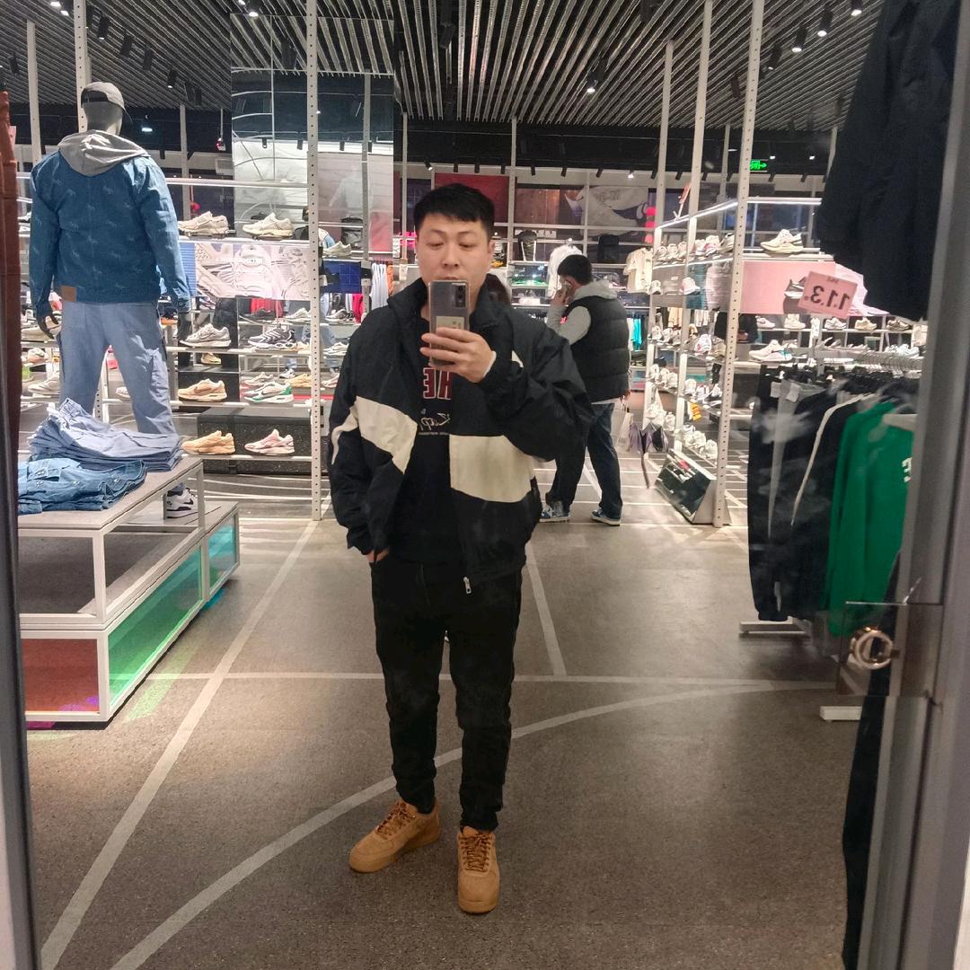 开着卡车去钓鱼