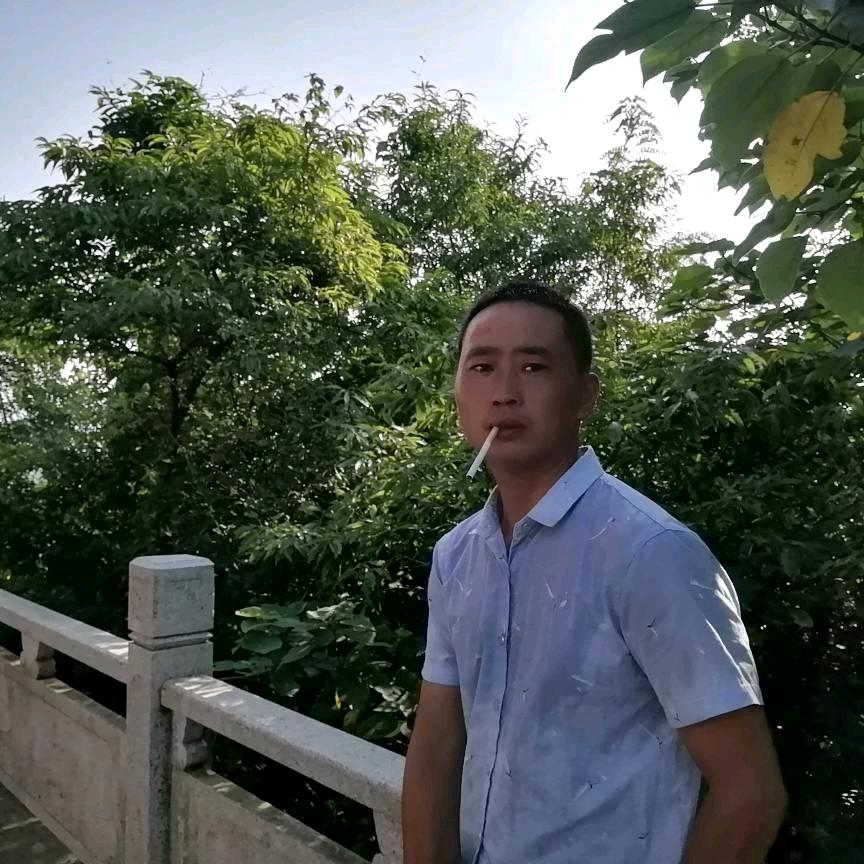 🚬ಇ饮尽杯中无情酒ꦿ҉࿐