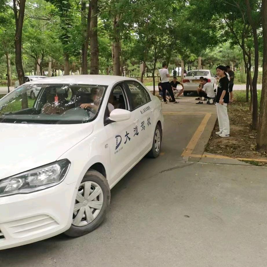 咸阳驾校报名咨询