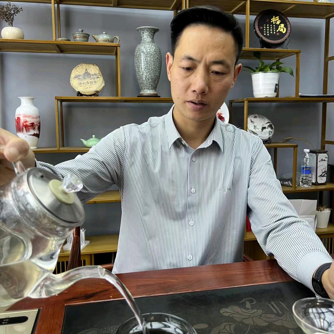 祁东周武【富奥斯门窗】