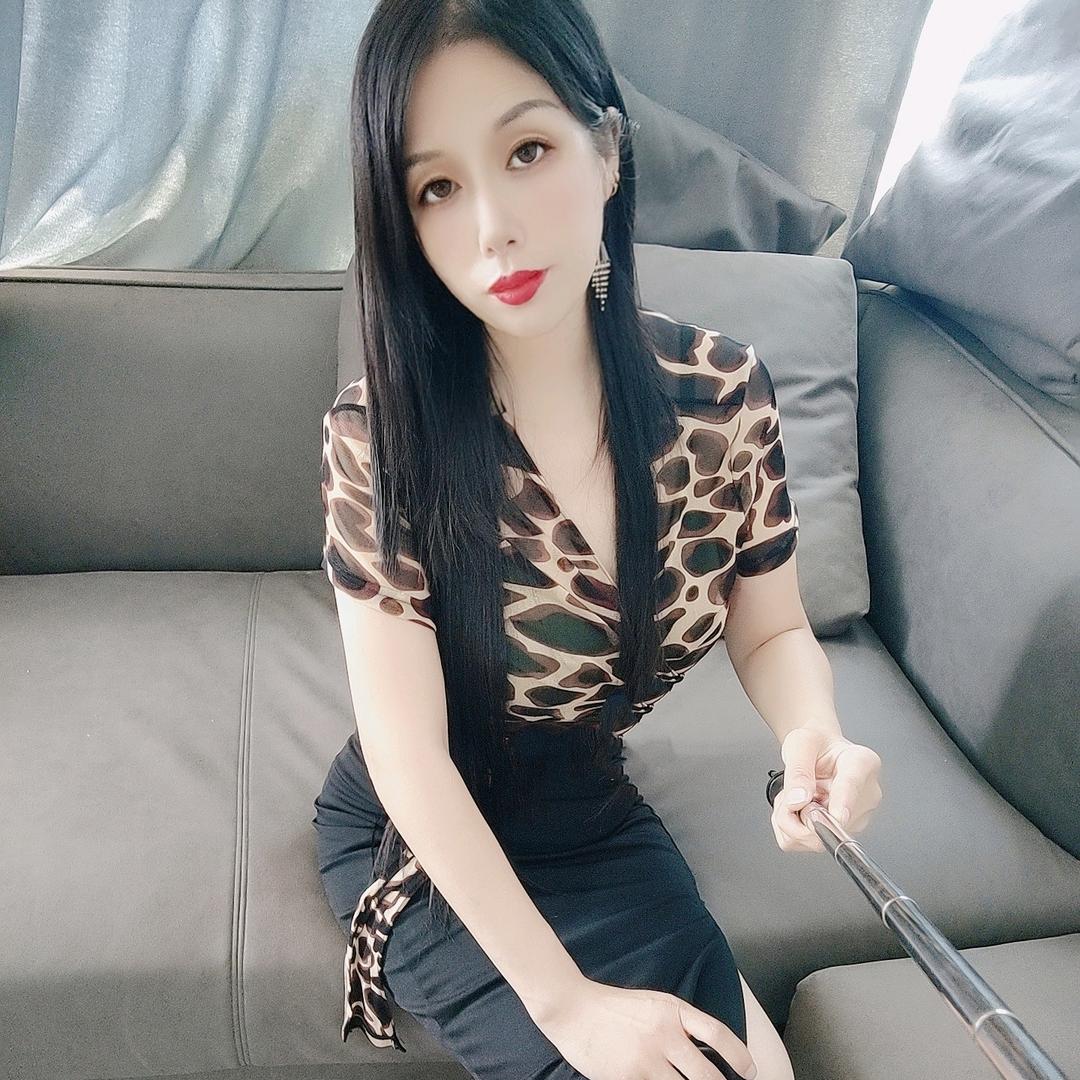 脚踩缝纫机的生活