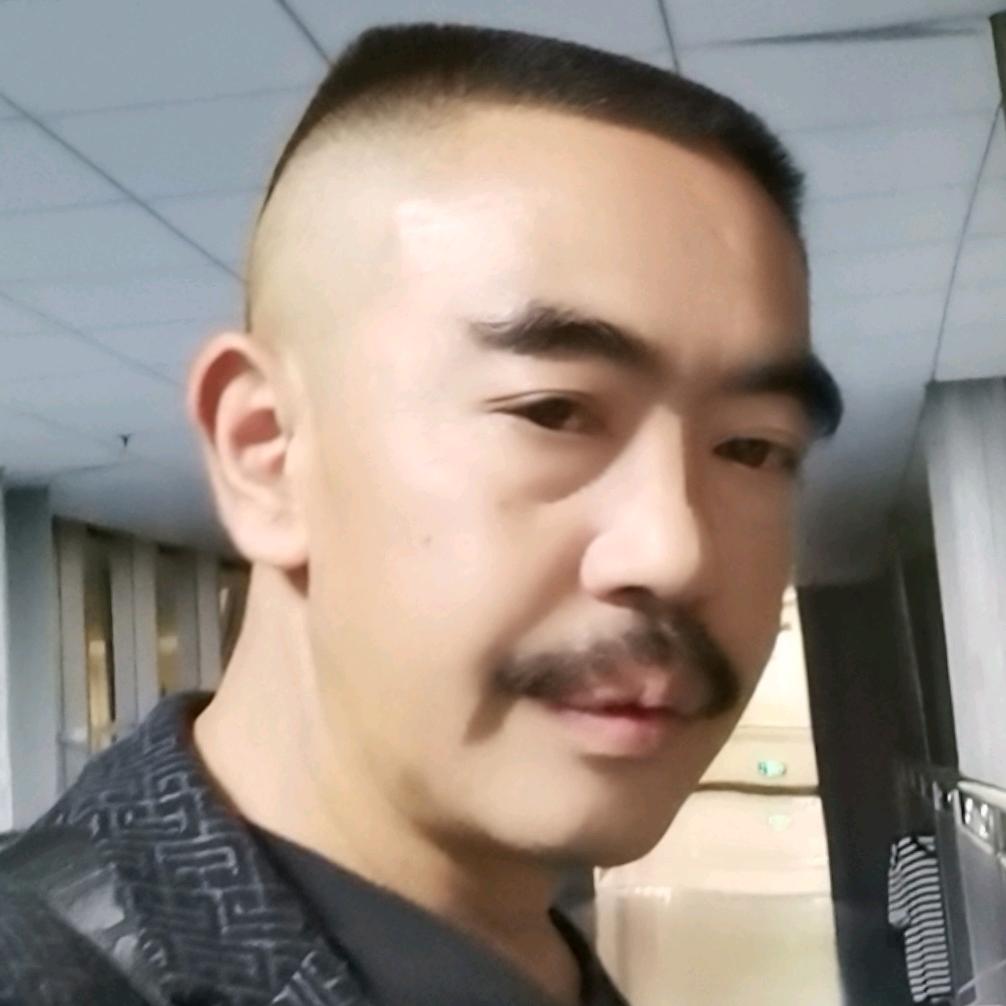 用户4305415660605