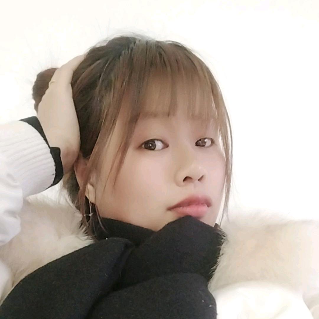 小 黑妹吖
