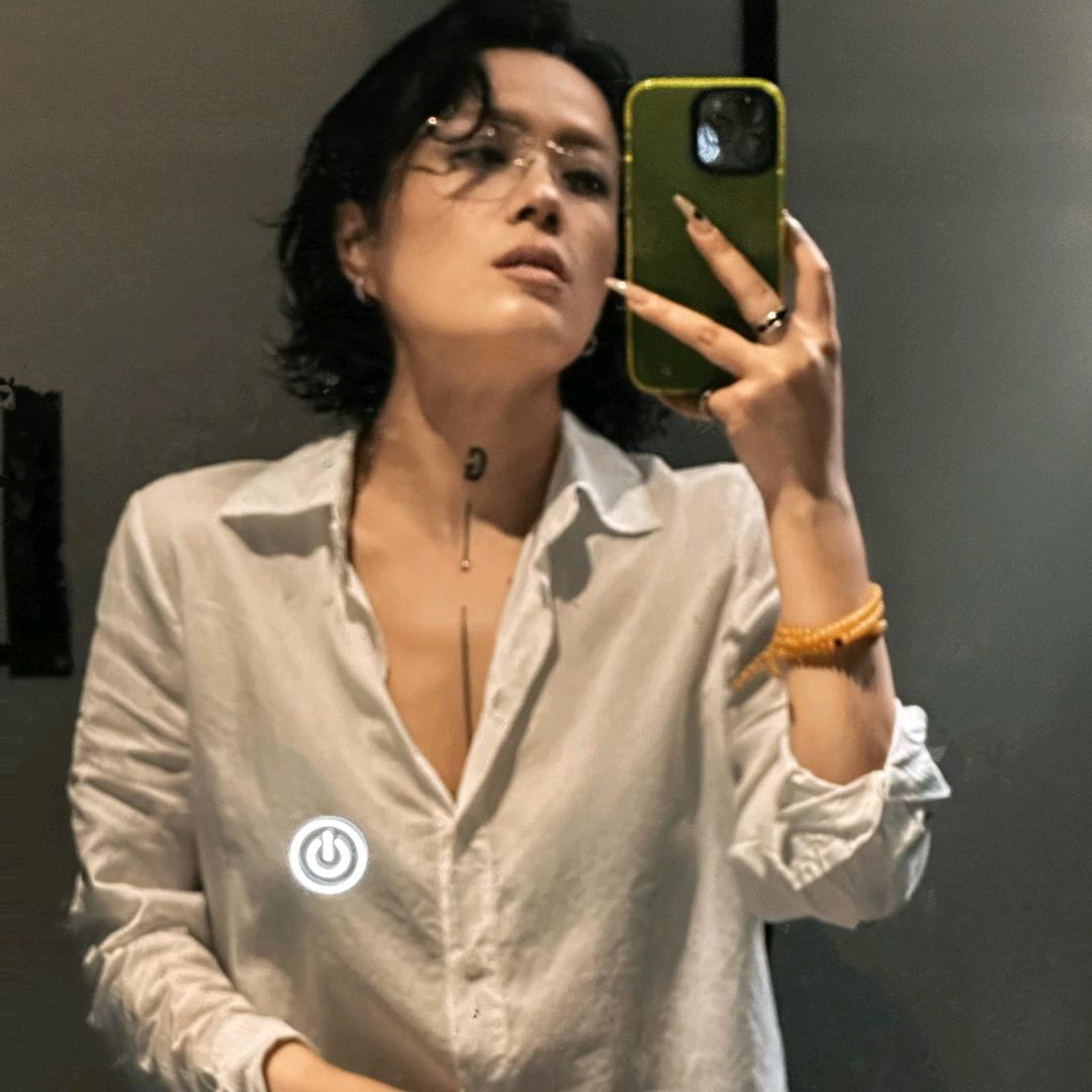 虾线酷姐穿搭