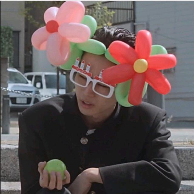 有冰的年轻人