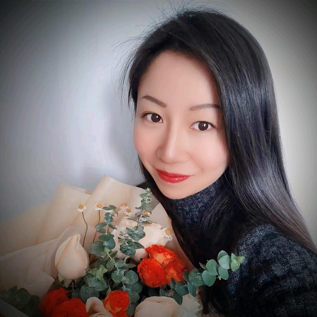 是花花呀