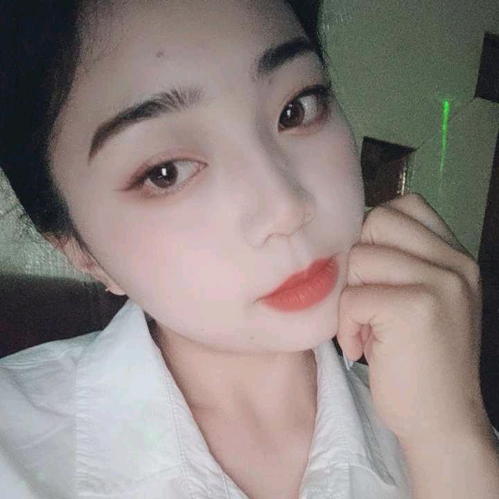 博 瑾 丫头