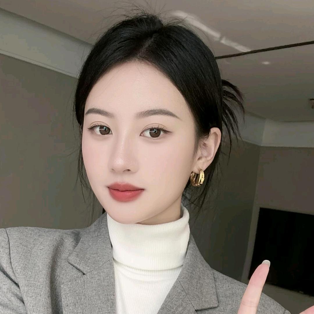 小李很烦恼😩