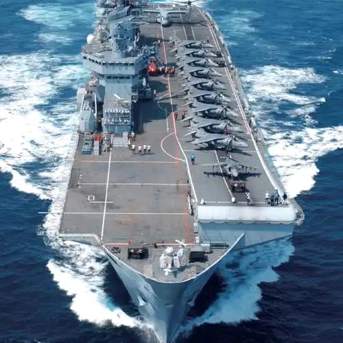 世界之声<主播小刘>