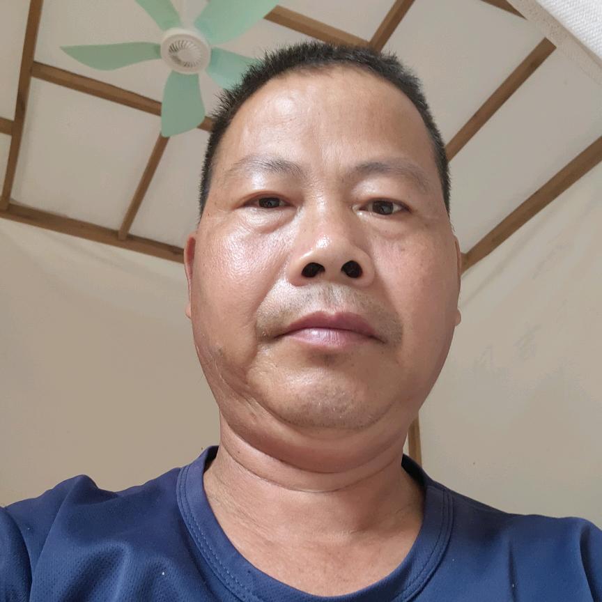 黄卫东