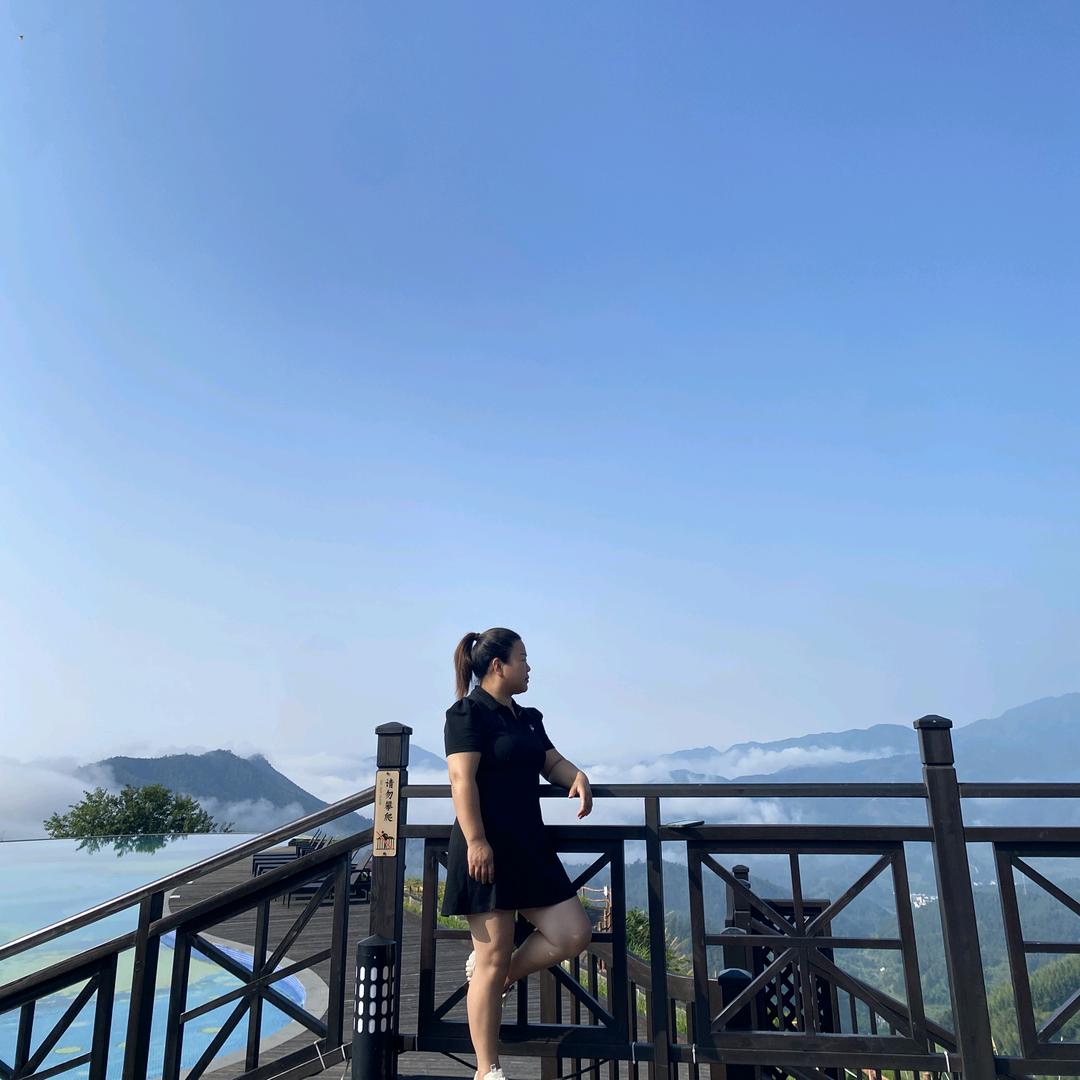 碎星✧*｡٩(ˊωˋ*)و✧*｡