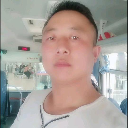 飞哥，塔吊开好