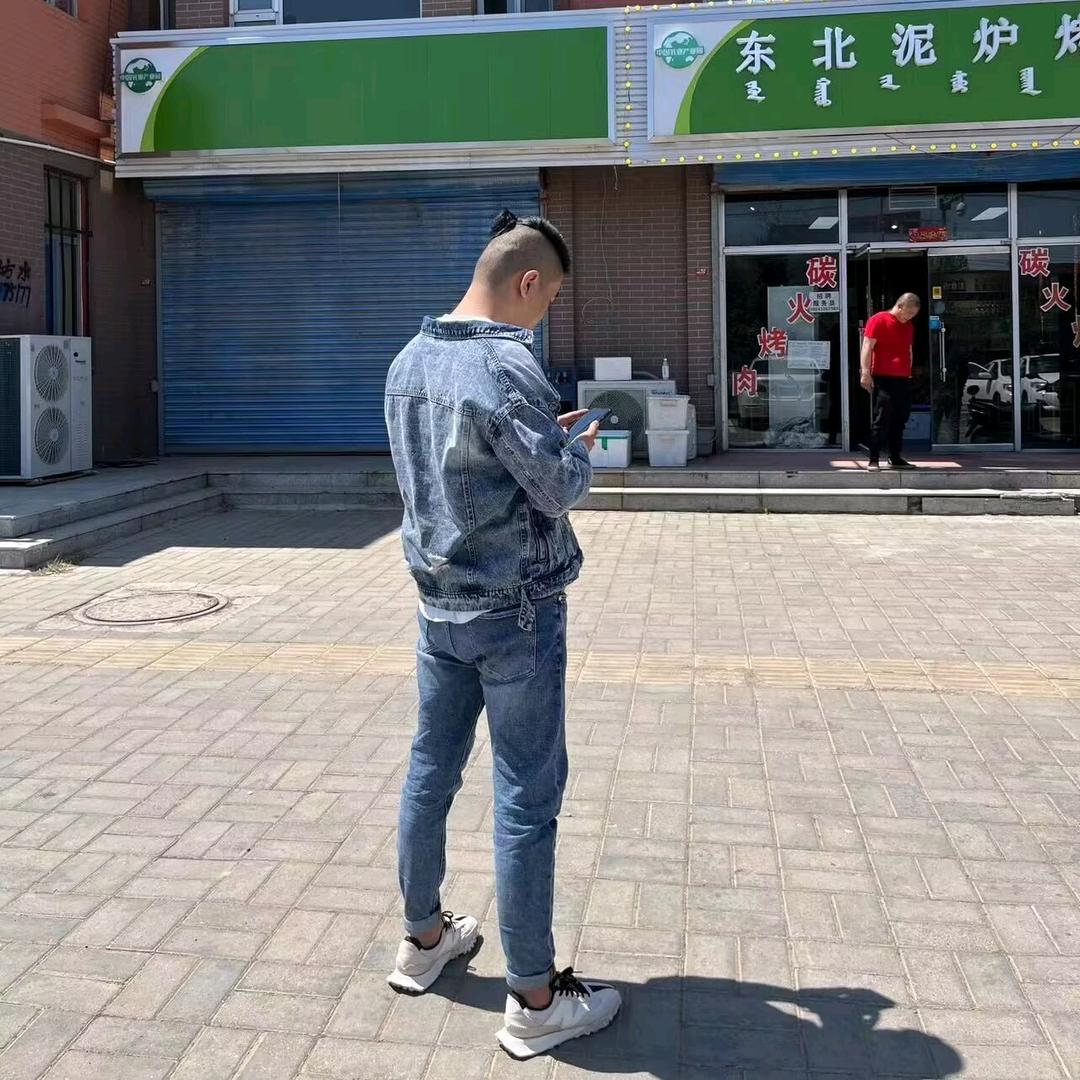 😘我叫☞王不二☜