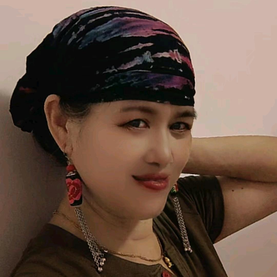 袁姐   每天晚上6.47开播