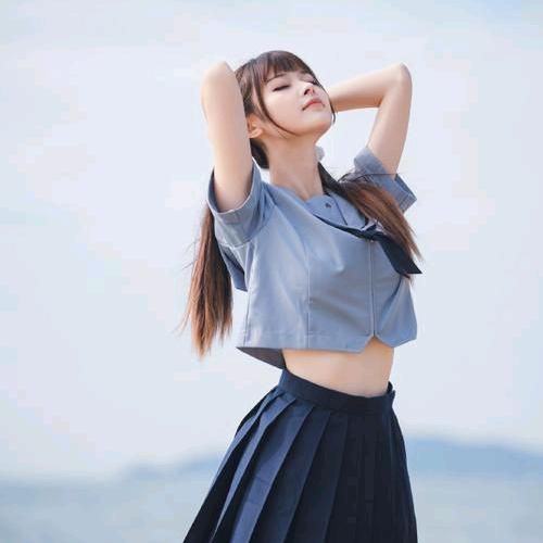 尘埃…