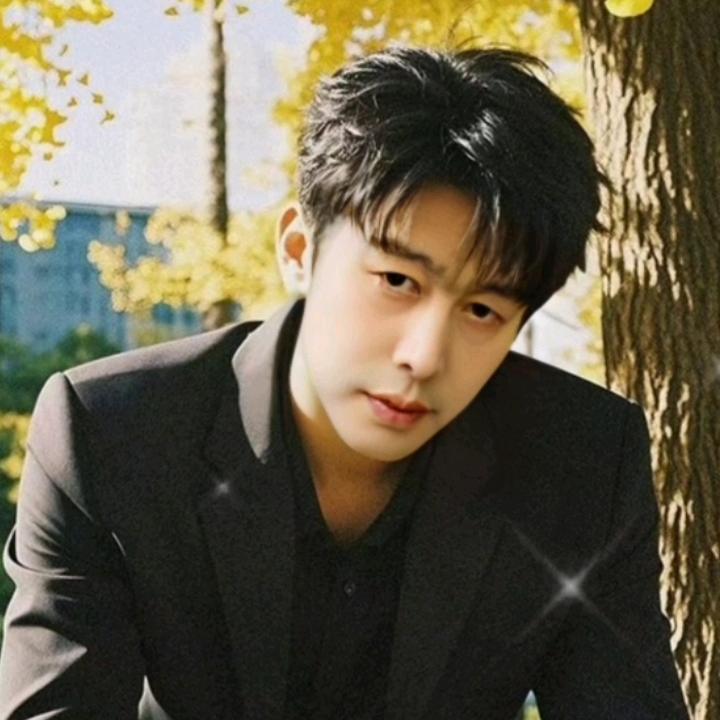 ✨雪山飞鹰✨龍弟