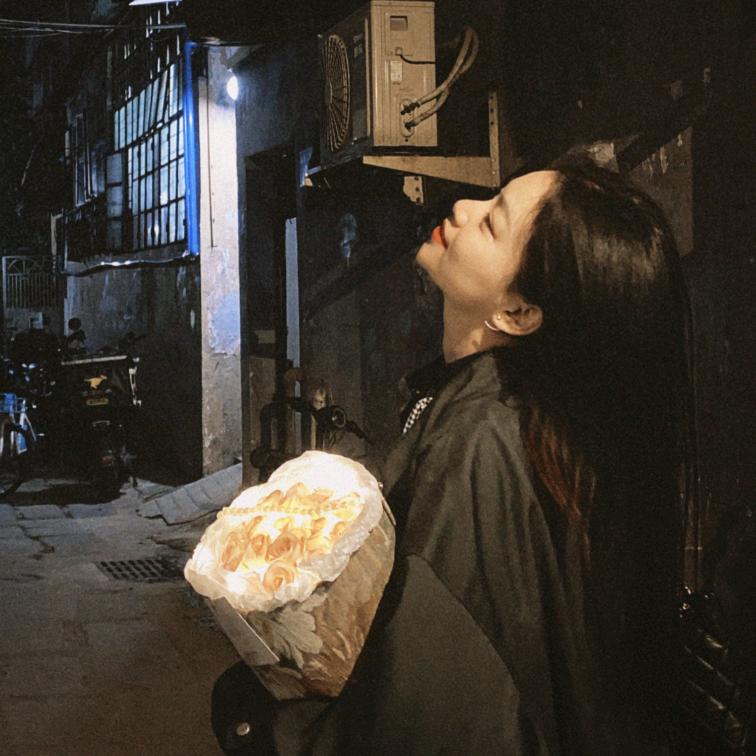 哦莫~
