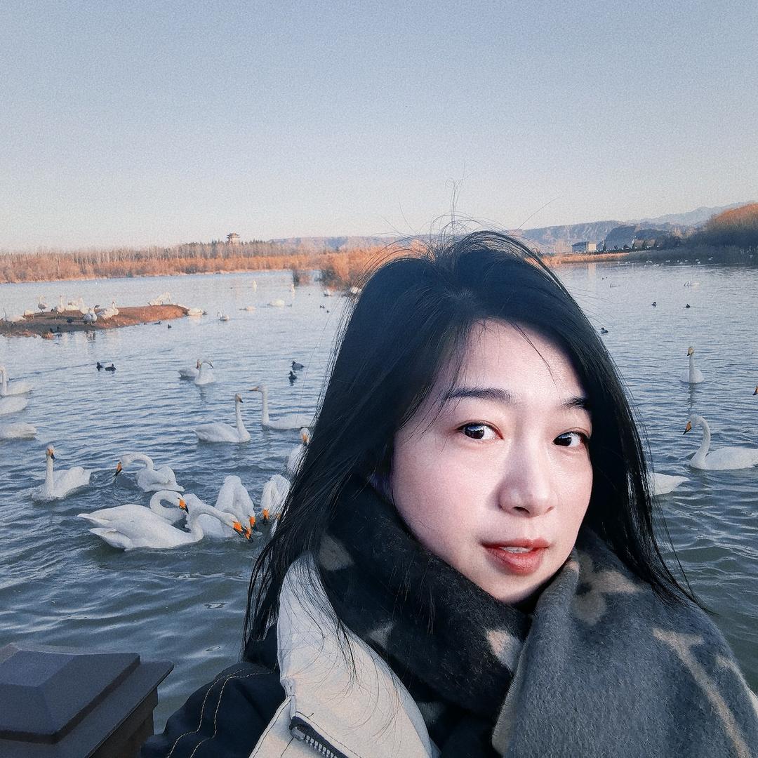 卯卯.Liu