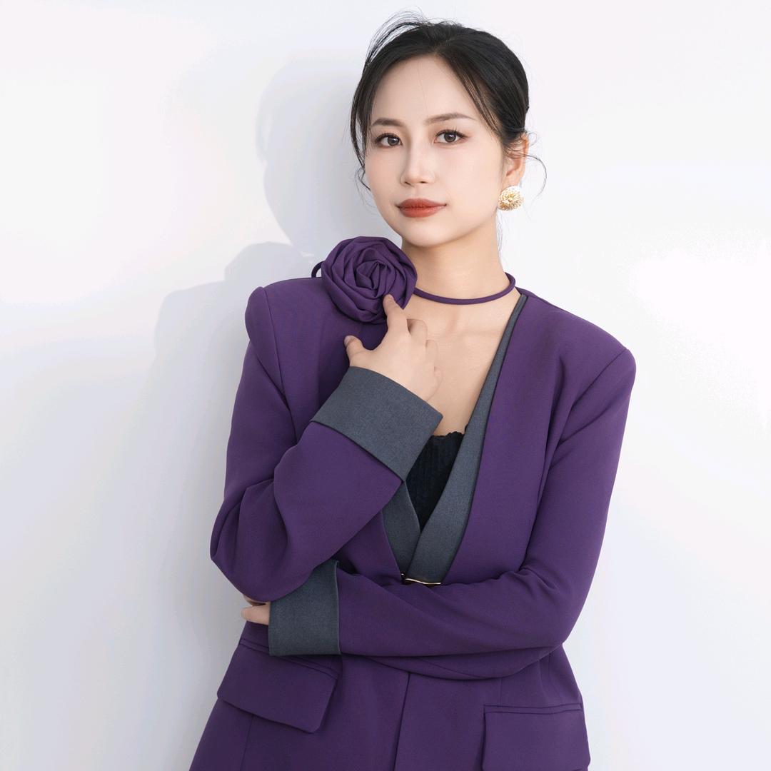 婷婷女子健身🉐、新新