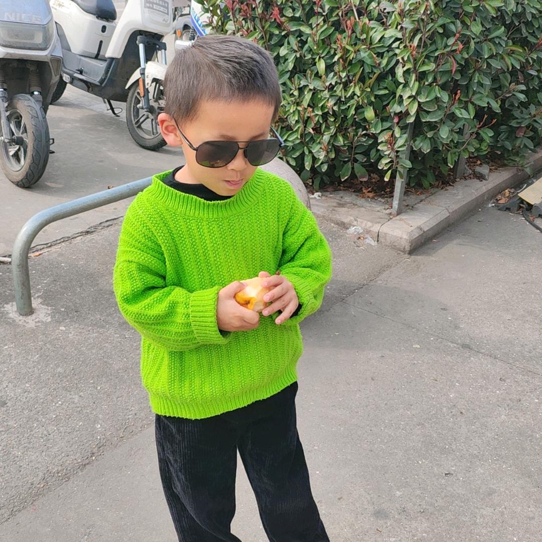 27*菠萝干🍍🍍🍍